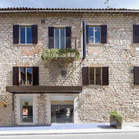 Hotel San Francesco E Il Lupo Gubbio Exterior photo